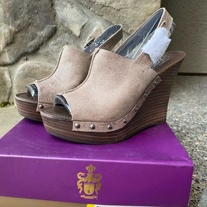 Fergie Wedges